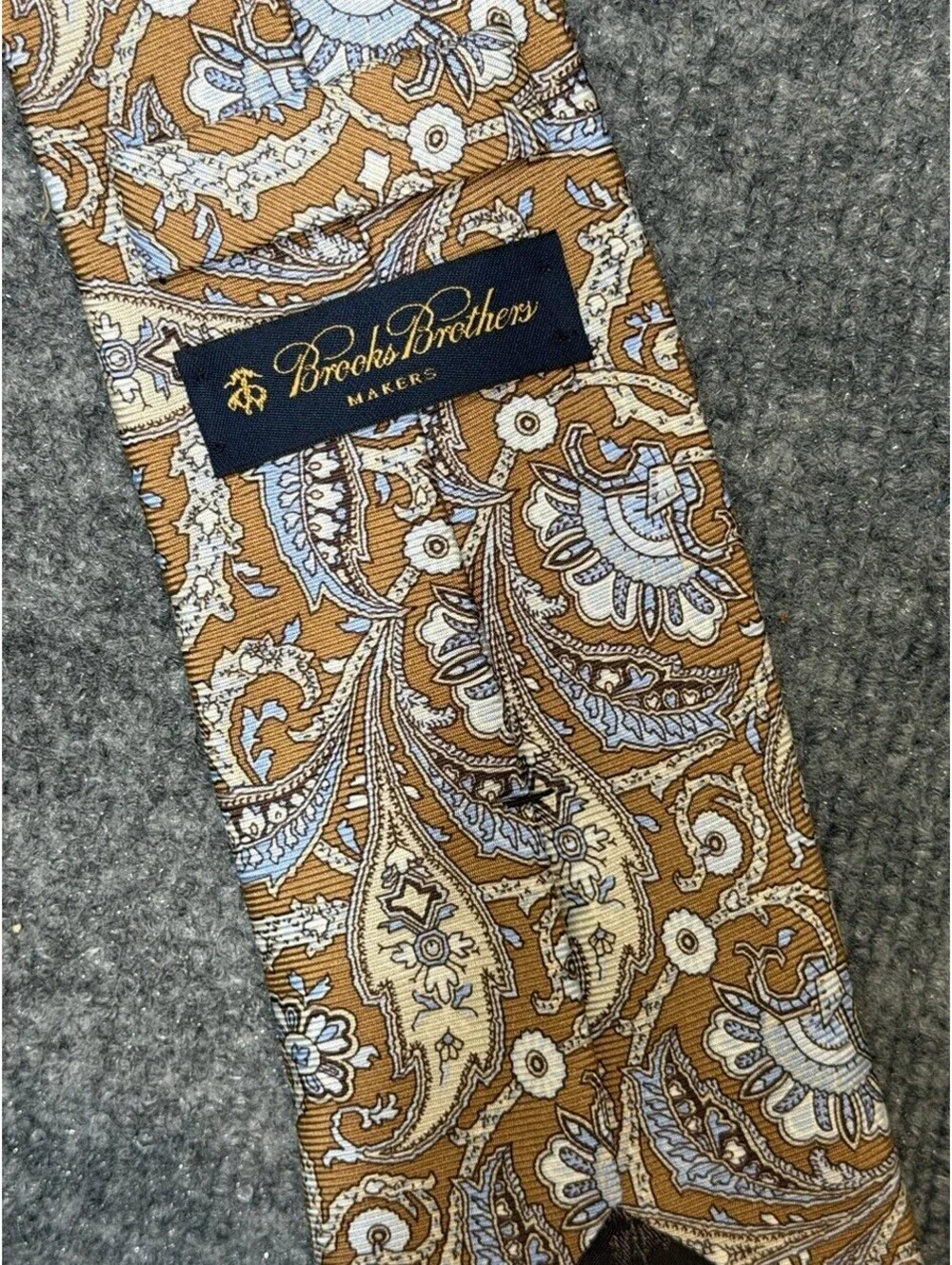 Brooks Brothers pair it